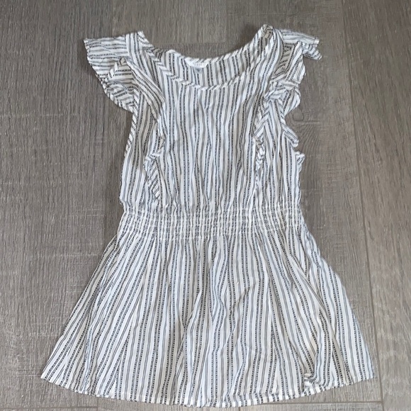 GUESS RUFFLED TOP - Picture 1 of 1